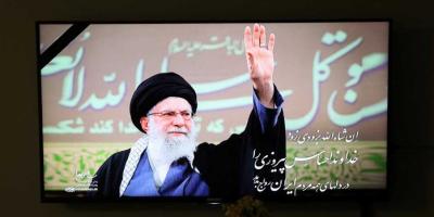 ইরানের সর্বোচ্চ নেতা খামেনি নিহত, ৪০ দিনের শোক, জবাব দেওয়ার অঙ্গীকার প্রেসিডেন্টের